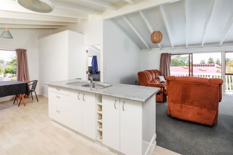 Photo of property in 104b Lowe Avenue, Thames, 3500