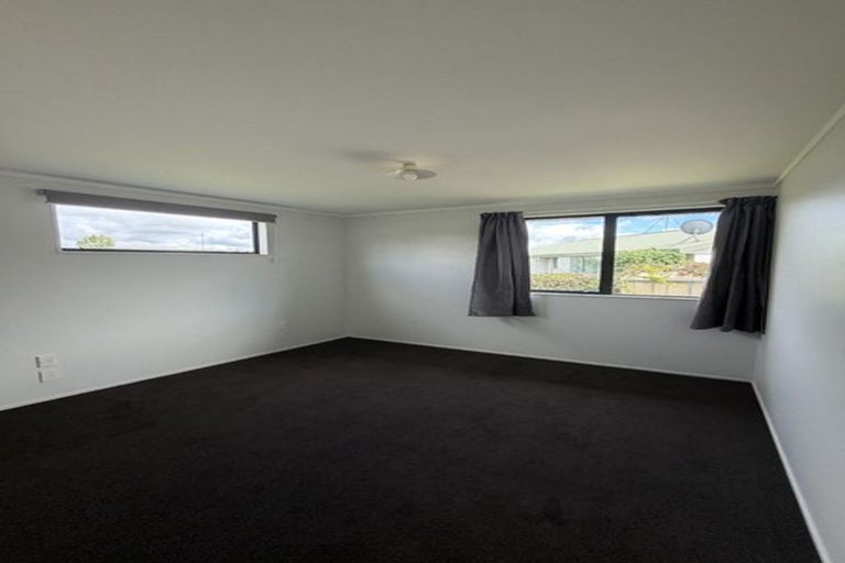 Photo of property in 44 Kahikatea Drive, Melville, Hamilton, 3206