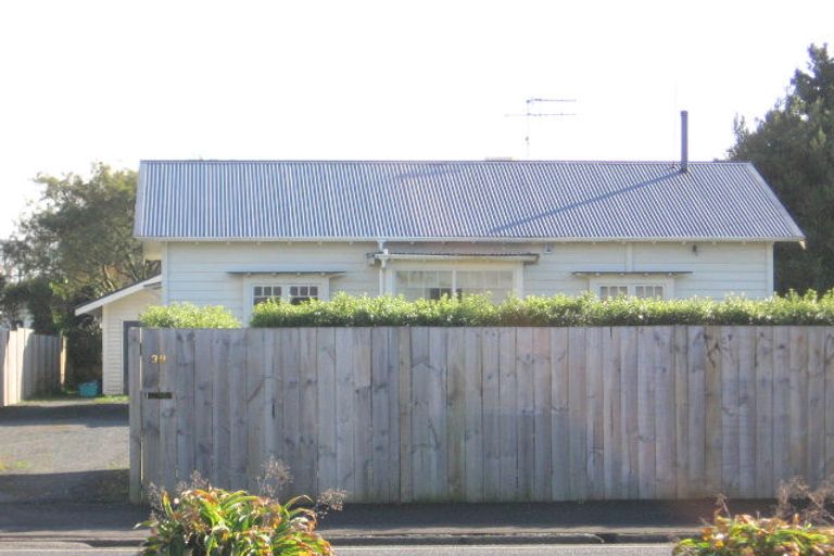 Photo of property in 39 Normandy Avenue, Melville, Hamilton, 3206