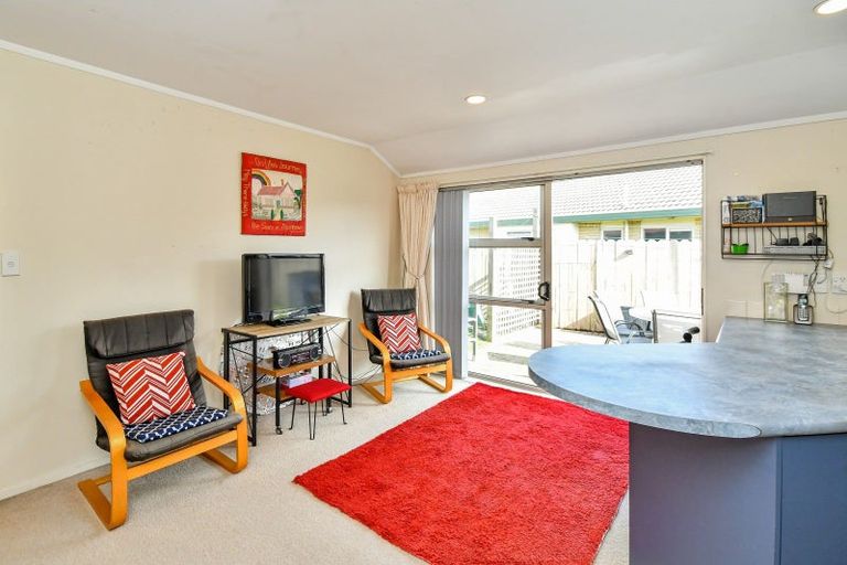 Photo of property in 22 Sheriff Place, Randwick Park, Auckland, 2105