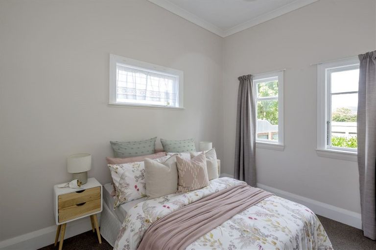 Photo of property in 163 Cambridge Street, Levin, 5510