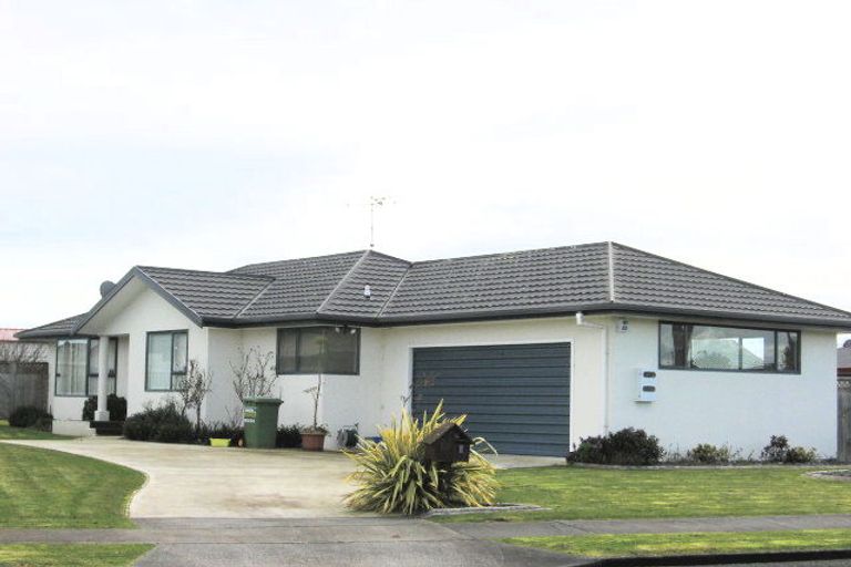 Photo of property in 13 Raleigh Avenue, Fairview Downs, Hamilton, 3214