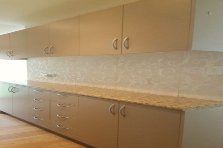 Photo of property in 603 Peak Road, Helensville, 0875