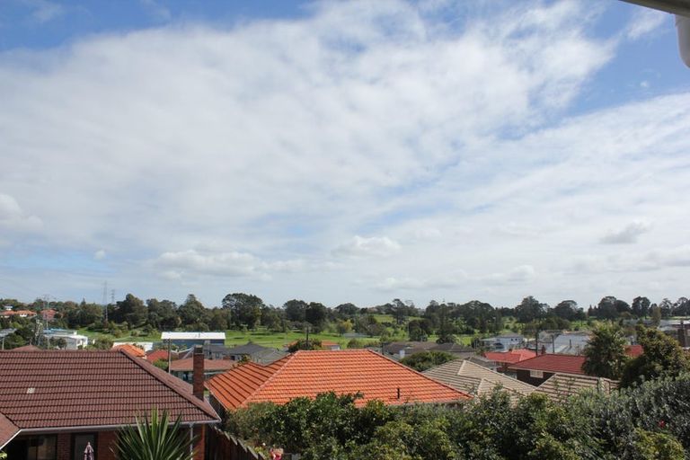 Photo of property in 3/41 Staveley Avenue, Mount Roskill, Auckland, 1041