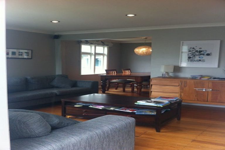 Photo of property in 11a Surrey Street, Wilton, Wellington, 6012