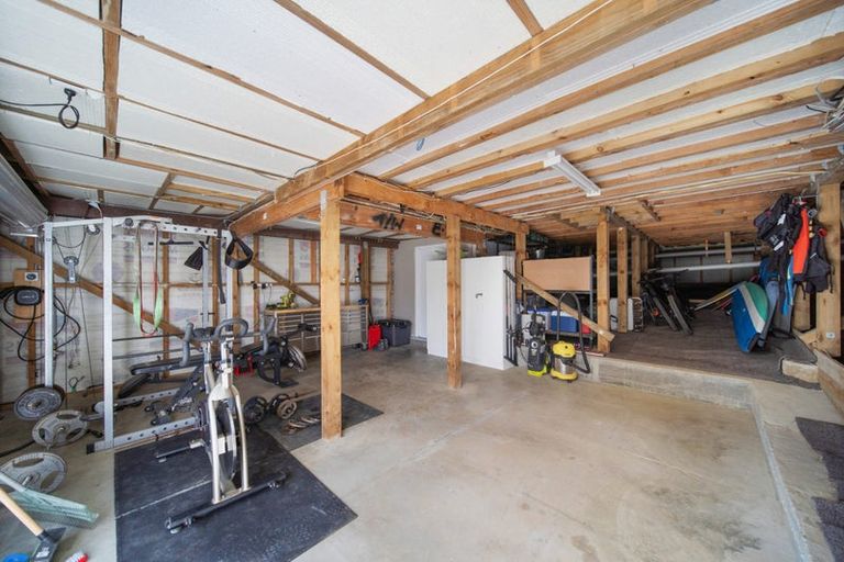 Photo of property in 15 Sea View Terrace, Cockle Bay, Auckland, 2014