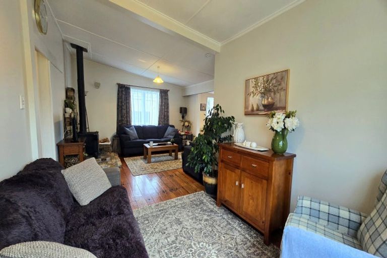 Photo of property in 207 Davy Street, Thames, 3500