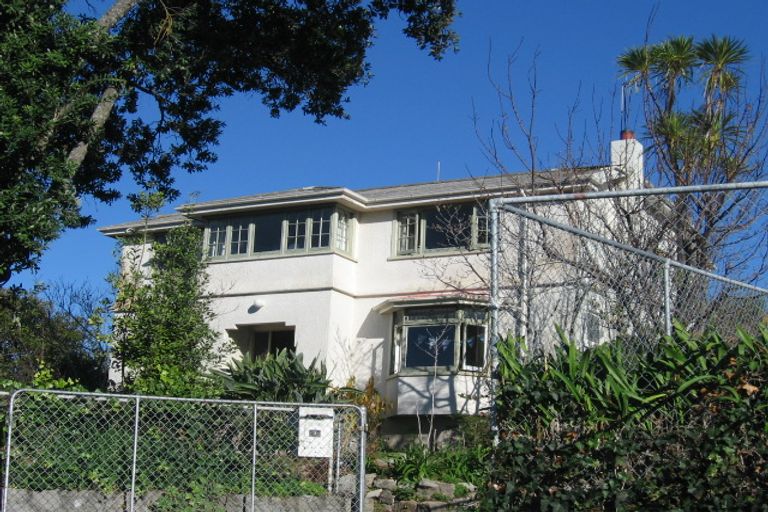 Photo of property in 3 Hukarere Road, Bluff Hill, Napier, 4110