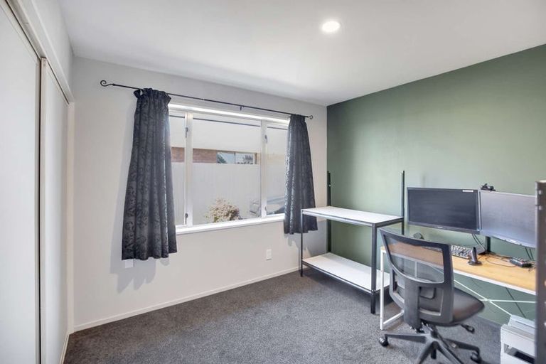 Photo of property in 453 Kainga Road, Brooklands, Christchurch, 8083