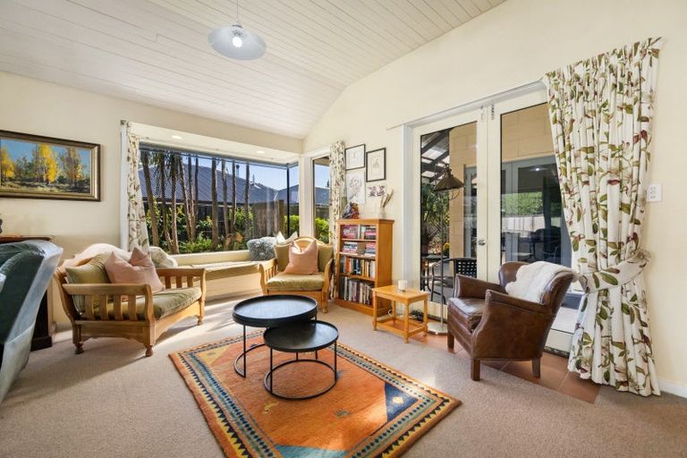Photo of property in 16 Wilkin Road, Wanaka, 9305