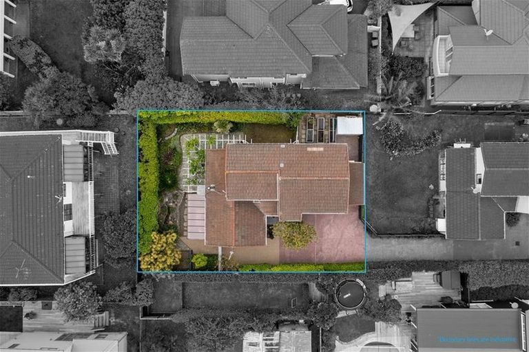 Photo of property in 2/25 Onepoto Road, Hauraki, Auckland, 0622