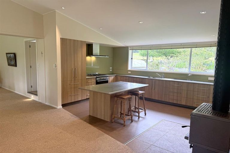 Photo of property in 406 Main Road, Kaiata, Greymouth, 7805