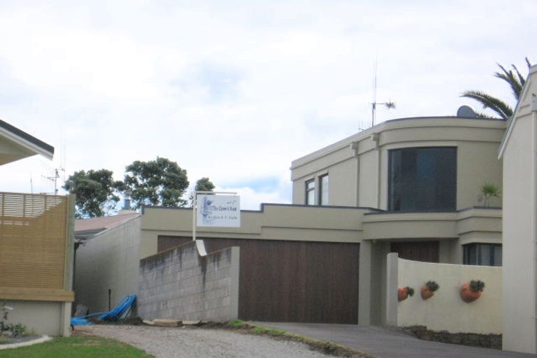 Photo of property in 322 Otumoetai Road, Otumoetai, Tauranga, 3110