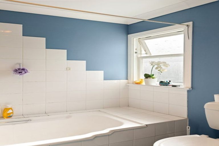 Photo of property in 42 Hargest Crescent, Saint Kilda, Dunedin, 9012