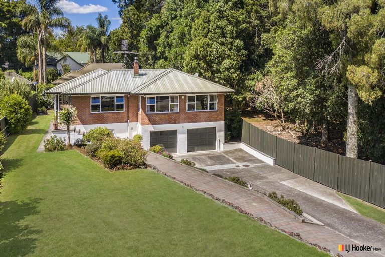 Photo of property in 342 Great South Road, Opaheke, Papakura, 2113