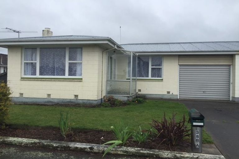 Photo of property in 388a High Street, Rangiora, 7400