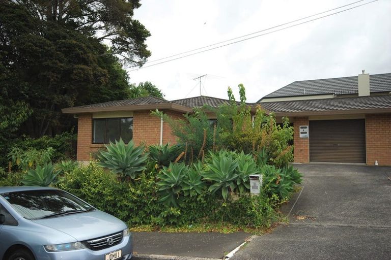 Photo of property in 3/23a Saxon Street, Waterview, Auckland, 1026