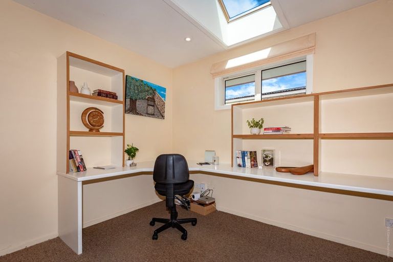 Photo of property in 324a Halswell Road, Halswell, Christchurch, 8025