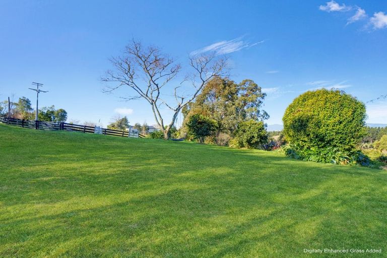 Photo of property in 346 Old Coach Road, Upper Moutere, 7173