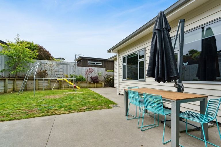 Photo of property in 38 Mo Street, Camborne, Porirua, 5026