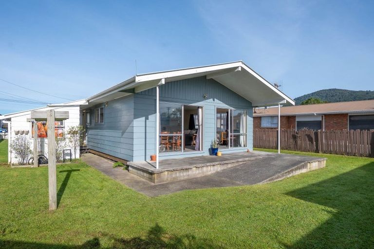 Photo of property in 18a Monokia Street, Fairy Springs, Rotorua, 3015