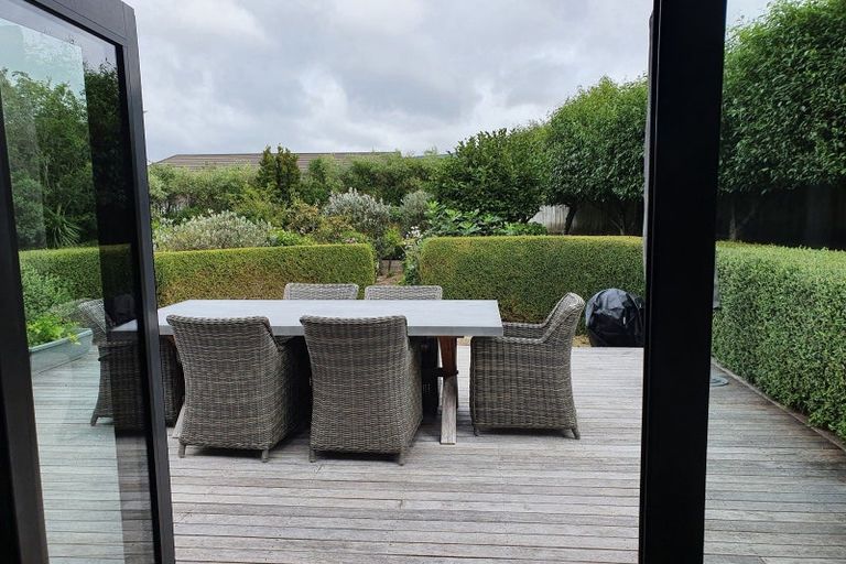 Photo of property in 116 Kirton Drive, Riverstone Terraces, Upper Hutt, 5018