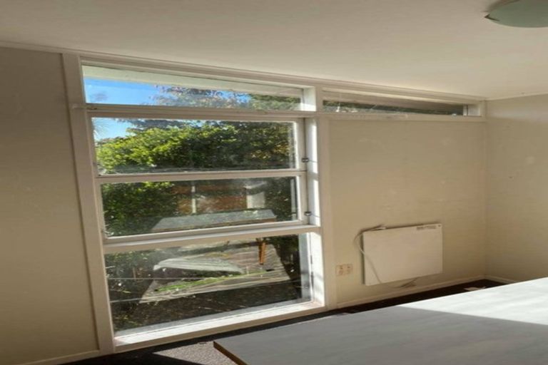 Photo of property in 50 Makara Road, Karori, Wellington, 6012