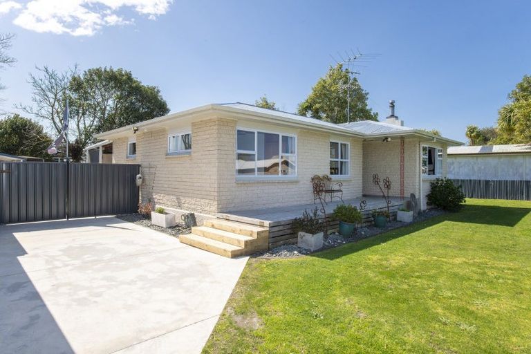 Photo of property in 41 Emily Street, Riverdale, Gisborne, 4010