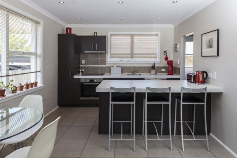 Photo of property in 106 Hawthorne Street, Strowan, Christchurch, 8052