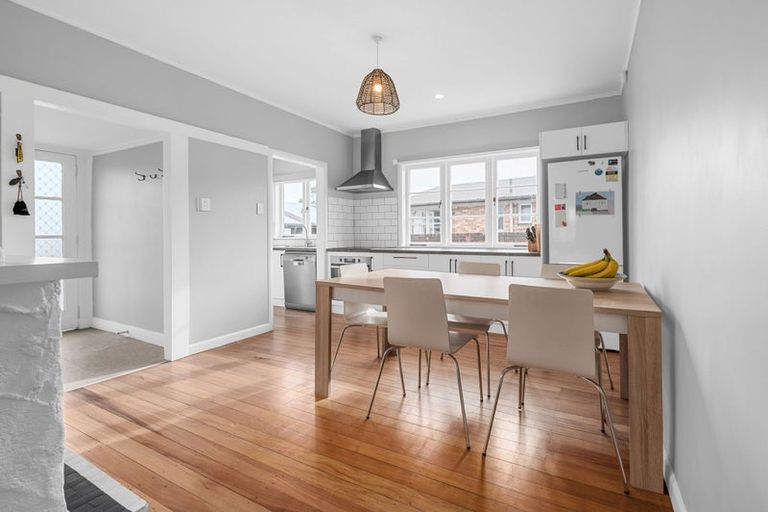 Photo of property in 124 Rifle Range Road, Dinsdale, Hamilton, 3204