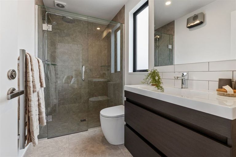 Photo of property in 10 Burkett Street, Marshland, Christchurch, 8051