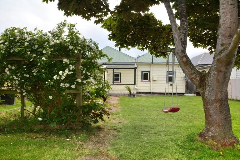 Photo of property in 45 Grove Street, Saint Kilda, Dunedin, 9012