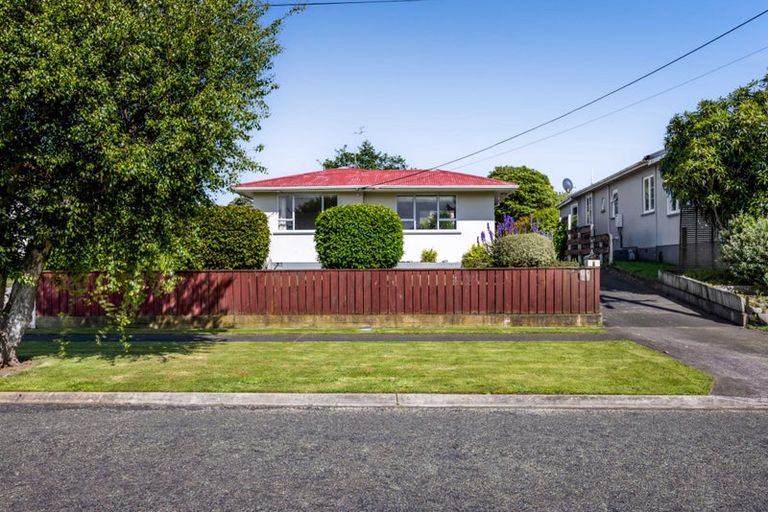 Photo of property in 7 Caplen Street, Hawera, 4610