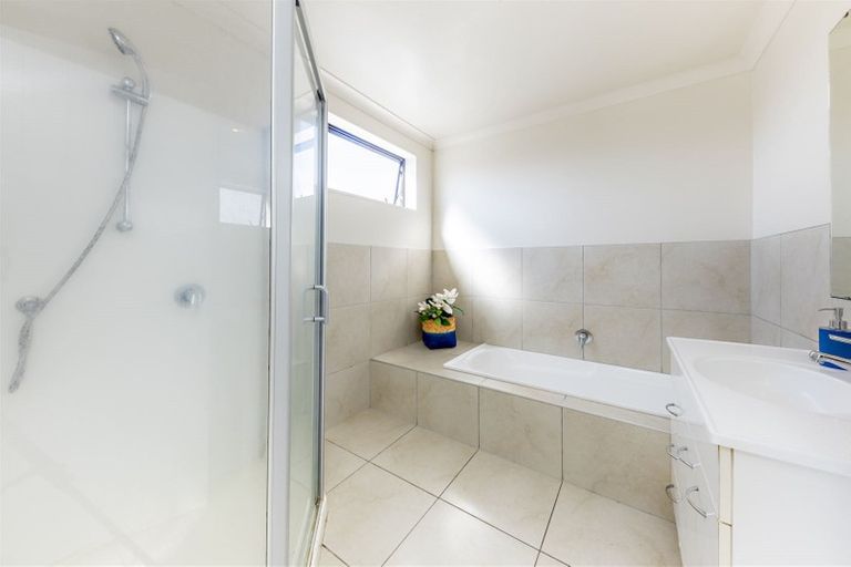 Photo of property in 85 Rathmar Drive, Manurewa, Auckland, 2105