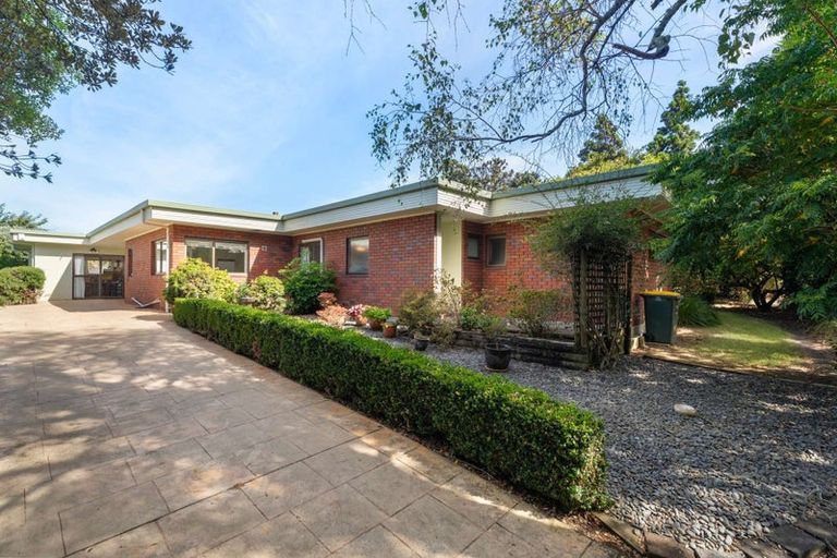 Photo of property in 4 Cemetery Road, Waiuku, 2123