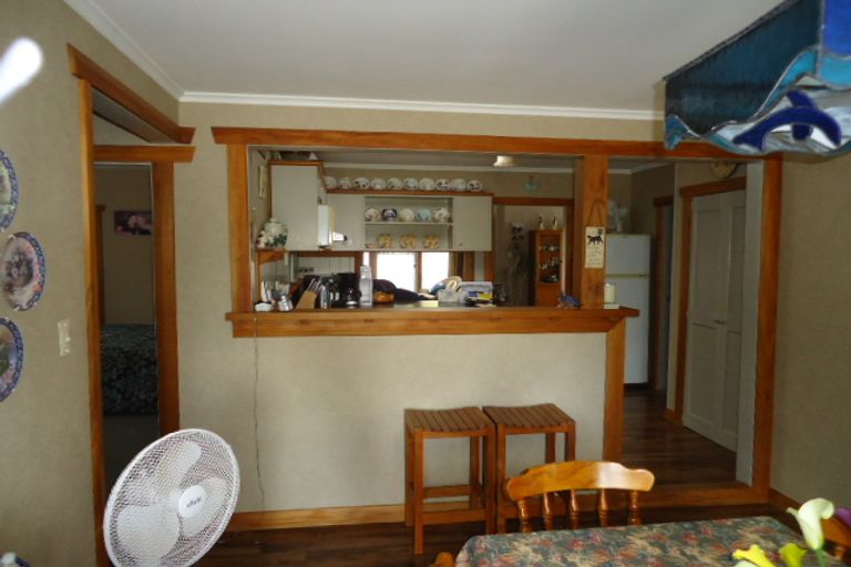 Photo of property in 122 Tirau Street, Putaruru, 3411