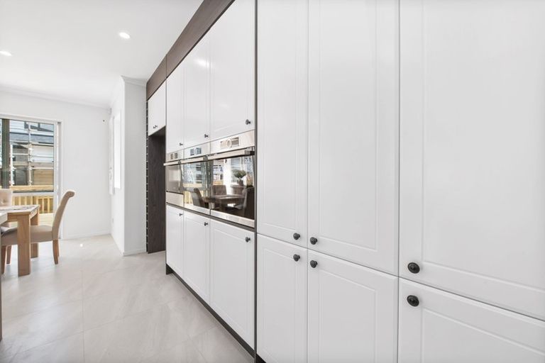 Photo of property in 46 Elevation Street, Flat Bush, Auckland, 2019