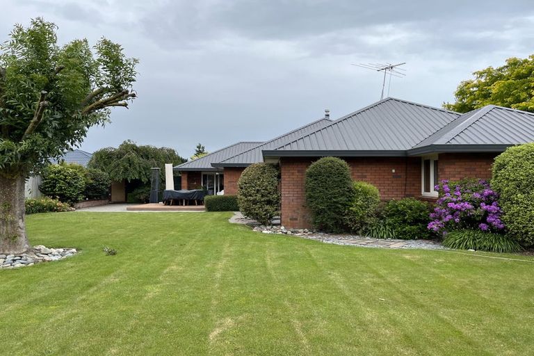 Photo of property in 27 Hewitts Road, Woodend, 7610