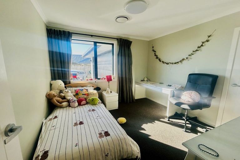 Photo of property in 14 Lilyvale Crescent, Stoke, Nelson, 7011