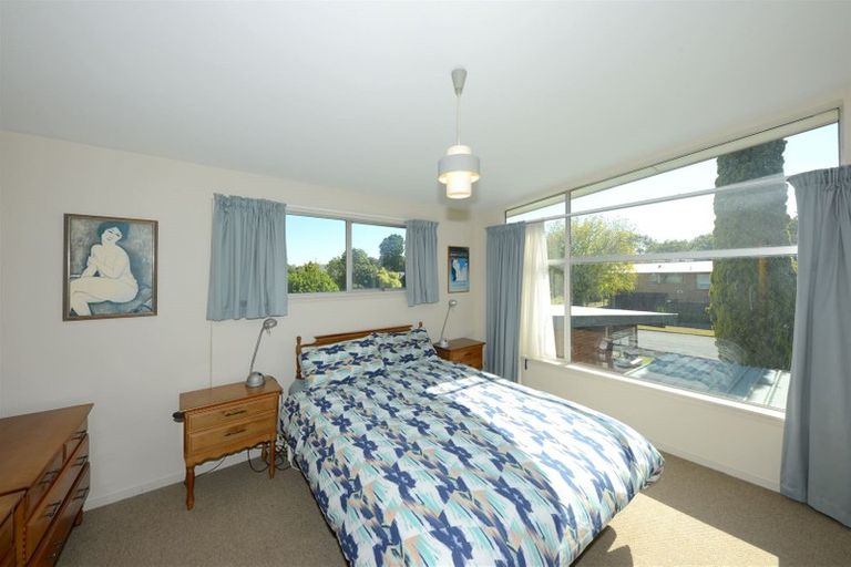 Photo of property in 15 Guinness Crescent, Ilam, Christchurch, 8041