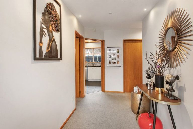 Photo of property in 36a Windermere Road, Papanui, Christchurch, 8053