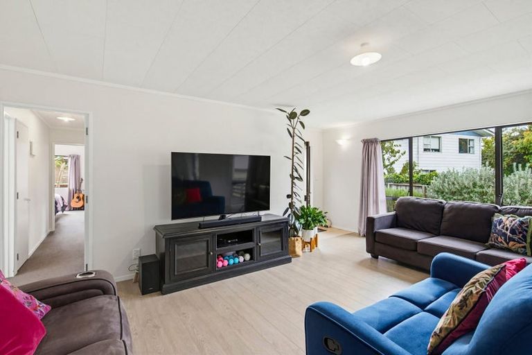 Photo of property in 16b Michael Road, Paraparaumu Beach, Paraparaumu, 5032