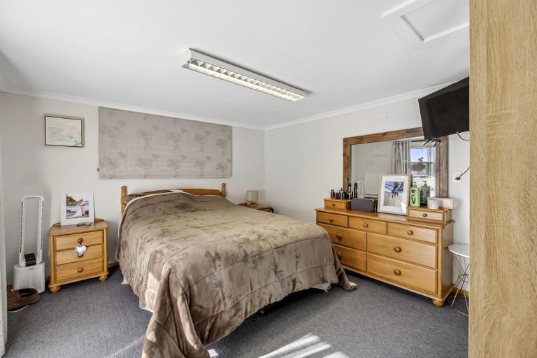 Photo of property in 73 Wakari Road, Halfway Bush, Dunedin, 9010
