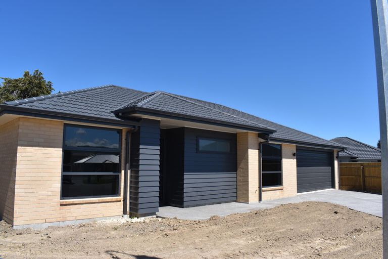 Photo of property in 6 Angus Place, Carterton, 5713