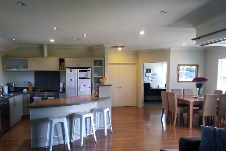 Photo of property in 19 Karoola Place, Havelock North, 4130