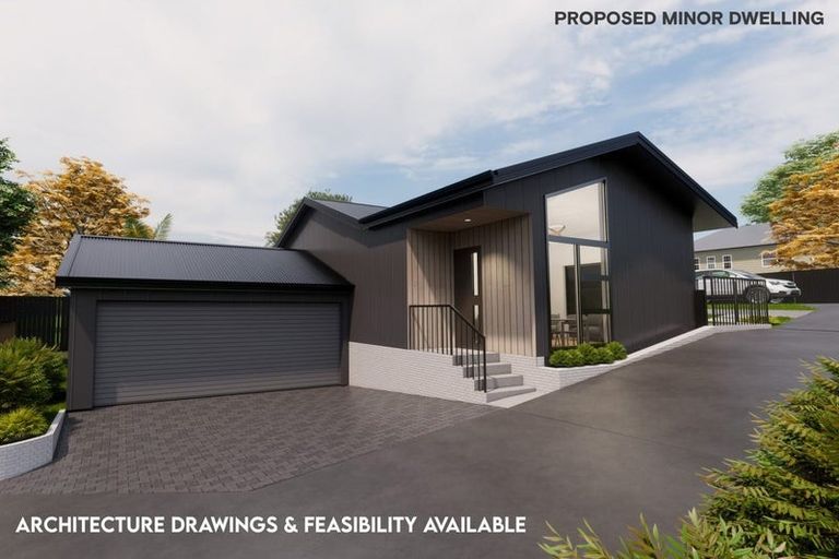 Photo of property in 4 Kelston Street, New Lynn, Auckland, 0600