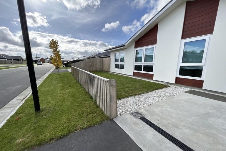 Photo of property in 19a Lewis Crescent, Rolleston, 7614