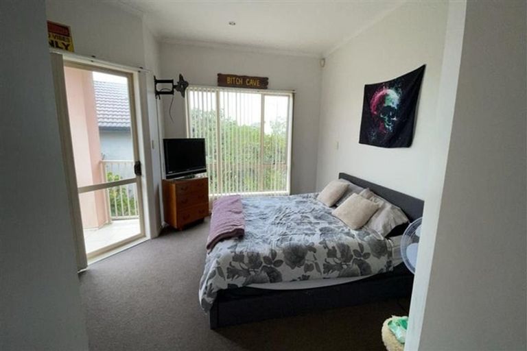 Photo of property in 36 Trimaran Drive, Gulf Harbour, Whangaparaoa, 0930