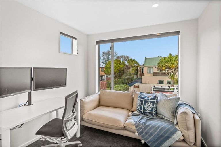 Photo of property in 18a Brockworth Place, Riccarton, Christchurch, 8011