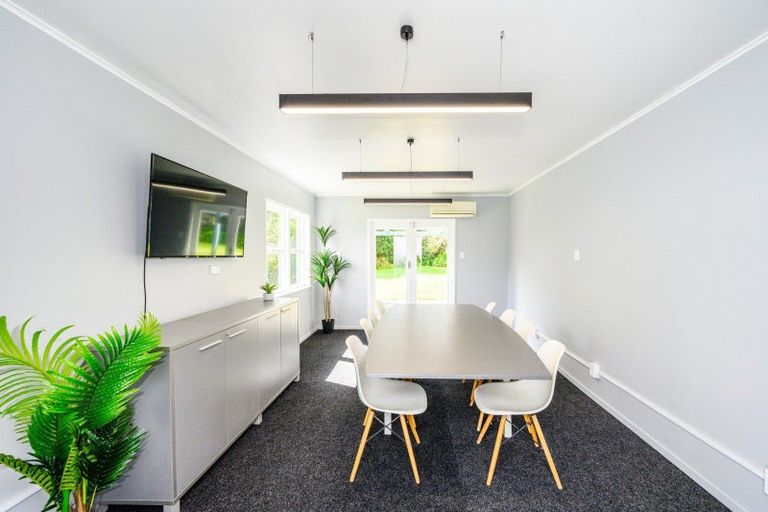 Photo of property in 5 Spedding Road, Whenuapai, Auckland, 0618